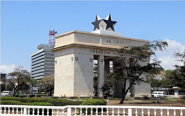 加纳、埃塞俄比亚、科特迪瓦等非洲四小龙的GDP总量及人均GDP对比