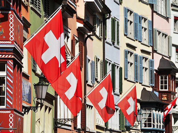 Vontobel 比特币价格跟踪合约在瑞士大受欢迎