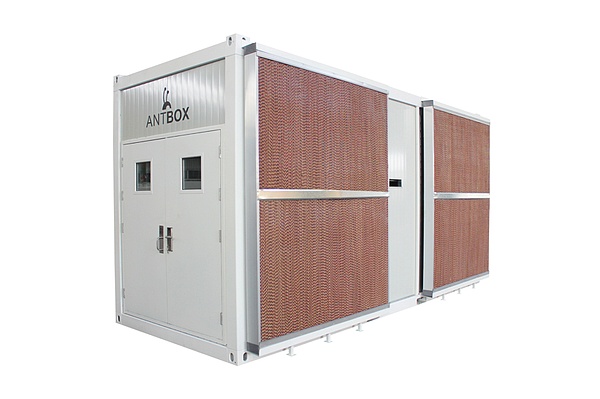 比特大陆移动矿场ANTBOX亮相行业展会