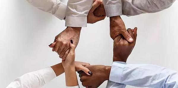 39b6e2c7c0534fd09aa4206579d6ff5f