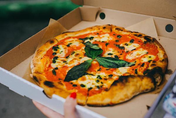 比特币披萨日 | 吃最贵的披萨，做最悲催的吃货
