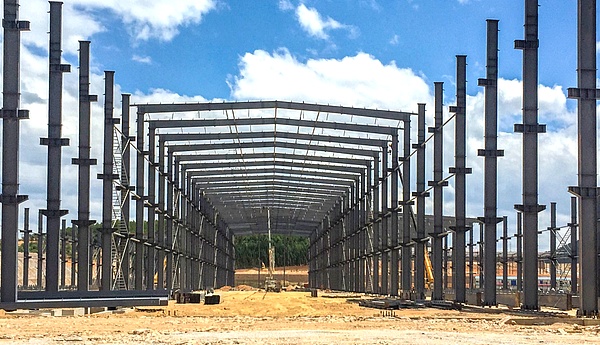 crop,h_575,w_999,x_43,y_110