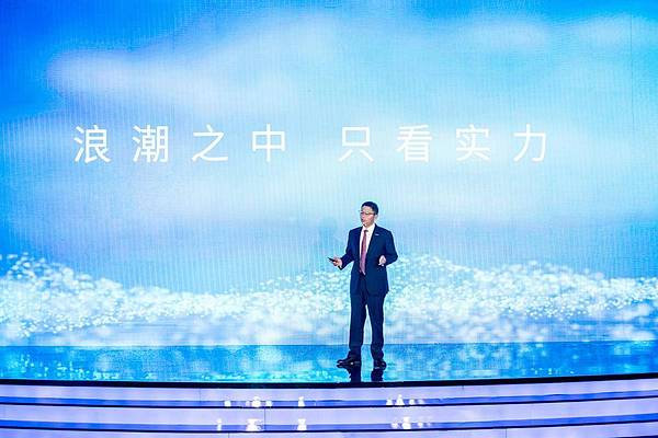 开启智能座舱星纪元!讯飞星火认知大模型首搭星途星纪元ES