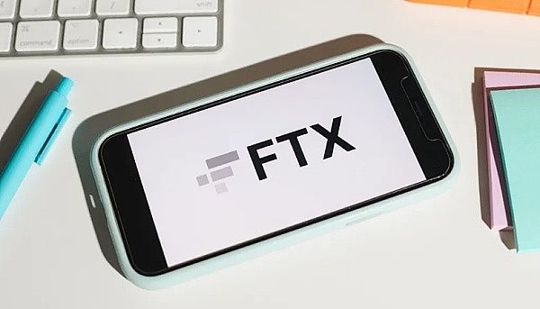加密货币领域：为何美元余额可能为负？---FTX