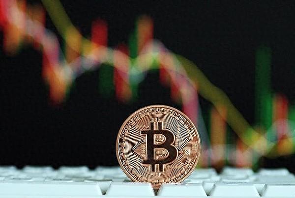 11 月比特币(BTC)价格展望：再次上涨还是回调？