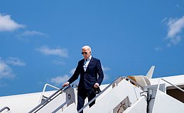 ​今天的凌晨兩點，美國總統拜登做出驚人決定，宣佈退出 2024 年總統大選！