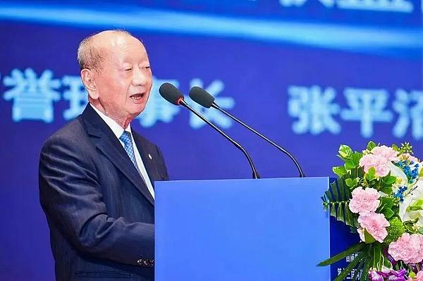 f1a307cc92264d22b2875f5cee318693~tplv-tt-origin-web:gif.jpeg?_iz=58558&from=article.pc_detail&lk3s=953192f4&x-expires=1734076022&x-signature=DdtqmdS3%2FqOKpAEhcVcb8UX2vec%3D