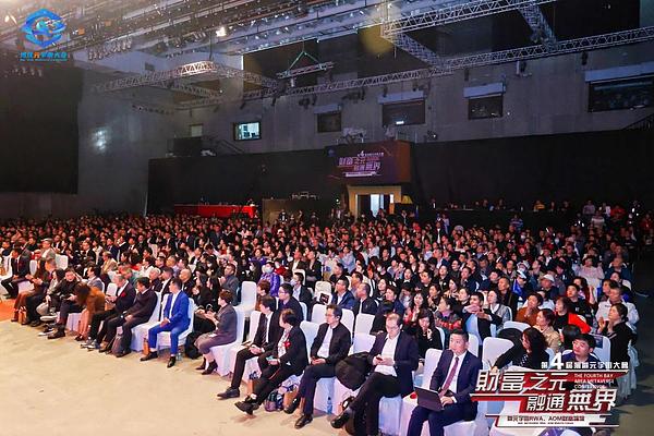 c90011092fad463aa3b8d3cf69c9f9f5~tplv-tt-origin-web:gif.jpeg?_iz=58558&from=article.pc_detail&lk3s=953192f4&x-expires=1735117380&x-signature=9t5mw2YZeZ1Mib%2BaU%2FBECMwQ9vA%3D