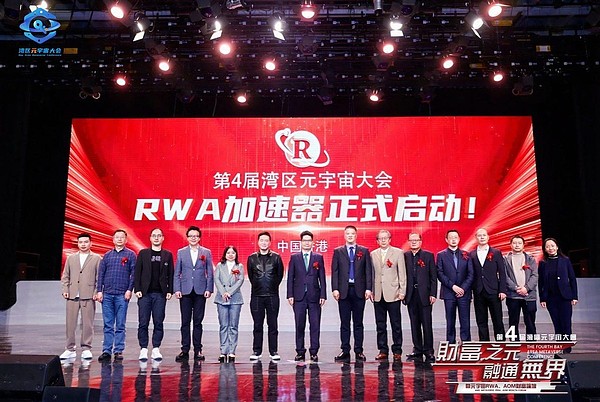 ced666be1c1d4d3293bec3246fe15d5e~tplv-tt-origin-web:gif.jpeg?_iz=58558&from=article.pc_detail&lk3s=953192f4&x-expires=1735117380&x-signature=tfeqftJr22kbUGk8%2B9eosu%2FGmgo%3D