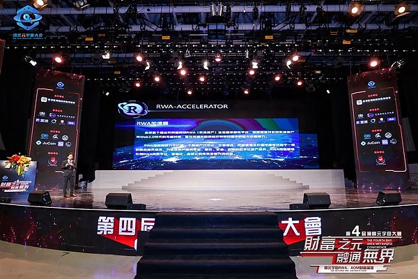 7c8ccd0d8cb64e9a9bfe9e21dbeace19~tplv-tt-origin-web:gif.jpeg?_iz=58558&from=article.pc_detail&lk3s=953192f4&x-expires=1735117380&x-signature=kZTjlTzZGzwbW1%2FCCC2CbxxTsmA%3D