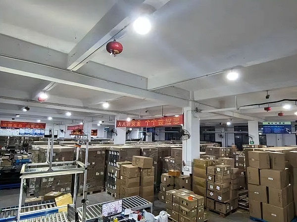 eb6739951fa74f0b8046b83c235212ef~tplv-tt-origin-web:gif.jpeg?_iz=58558&from=article.pc_detail&lk3s=953192f4&x-expires=1750154289&x-signature=ZU7o8qvWFPtjEiMsLAvzCtTlYis%3D