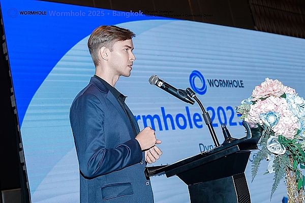 Wormhole Bangkok 2025:在曼谷,隐私、互通与治理韧性的三重信号
