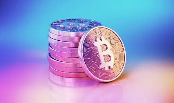 A 股休市、币圈开涨？近 5 年国庆行情数据揭秘、2025 年 BTC/ETH 能冲多少？
