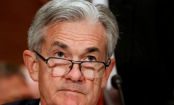 降息倒计时：BTC受阻信号明显 ETH震荡不稳 山寨ETF齐登场 x402点燃SOL链