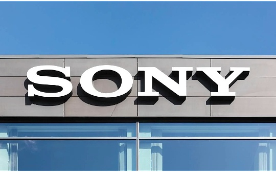 Why did Sony choose to issue a US dollar stablecoin instead of a Japanese yen stablecoin?