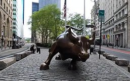 SEC 新主席的“两年赌约”:如果华尔街彻底上链 你的钱会发生什么?